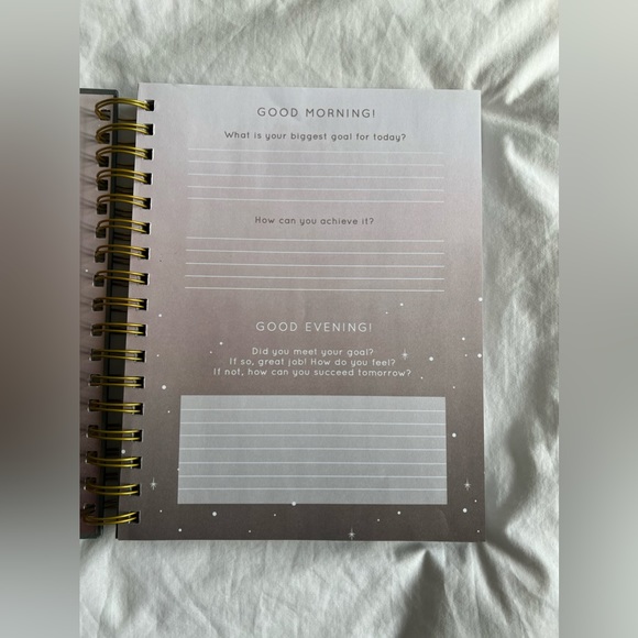 Lady Jayne Ltd Guided Journal - Picture 3 of 3